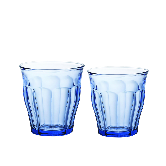 Duralex Le Picardie. Marine Blue Glass Tumblers in Small and Medium. Les verres en verre bleu marine de petite taille et taille moyenne.