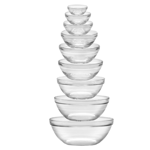 Duralex Gigogne. Nine Clear Glass Stackble Salad and Mixing Bowls. Neuf bols à salade et à mélanger empilables en verre transparent.