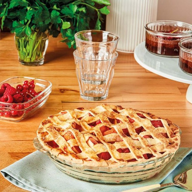 Duralex Ovenchef. Clear Glass Round Pie Dish. Le Plat à tarte rond en verre transparent.