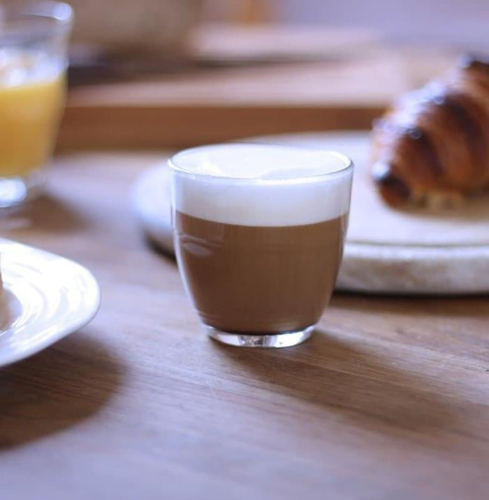 Le Gigogne. Clear Glass Coffee Cup. Tasse à café en verre transparent.